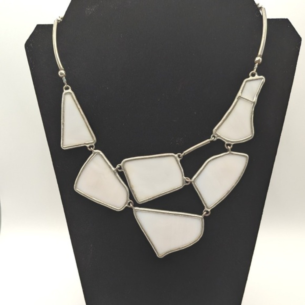Lapis Zagreb Croatia Geometric White Glass Statement Necklace Silver Tone Bib